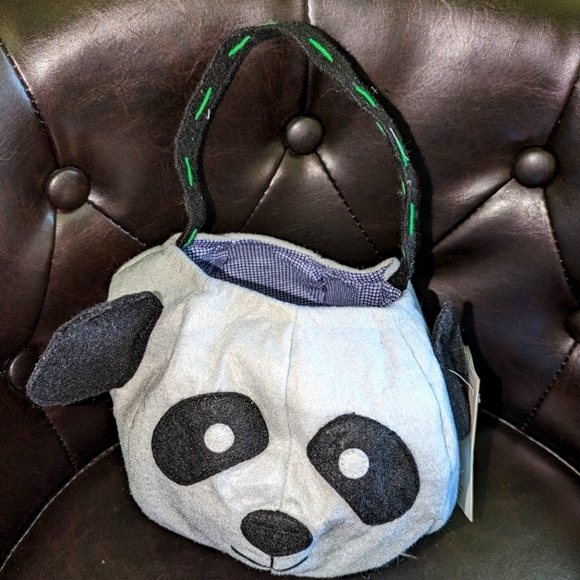 Panda Gift Baskets - Picture 1 of 1